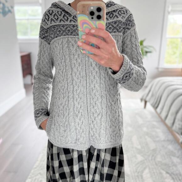 Aran Crafts Ireland Merino Wool Gray Cable Knit Hooded Sweater Size S - Picture 1 of 7